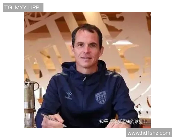 外国人拆足球球星卡时的激动瞬间揭示了收藏热潮背后的情感与价值 外国人拆足球球星卡时的激动瞬间揭示了收藏热潮背后的情感与价值