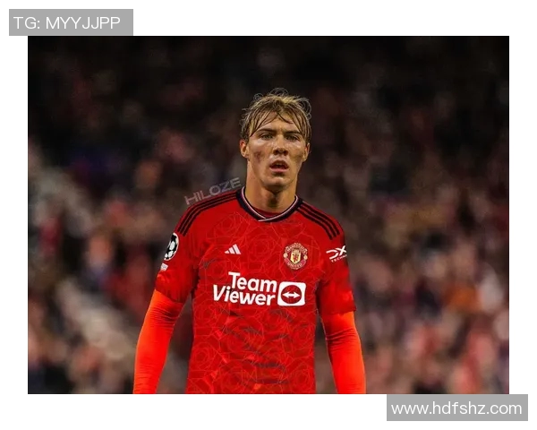 曼联足球头号球星带领红魔重返巅峰全新赛季展望与挑战 曼联足球头号球星带领红魔重返巅峰全新赛季展望与挑战