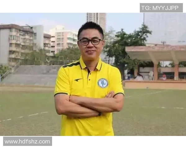 足球利马球星头像展现绿茵风采塑造激情时刻与传奇故事 足球利马球星头像展现绿茵风采塑造激情时刻与传奇故事